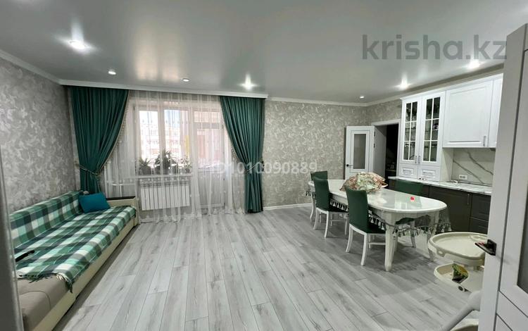3-комнатная квартира · 78 м² · 7/9 этаж, Центральный 52/1 за 34.5 млн ₸ в Кокшетау — фото 2