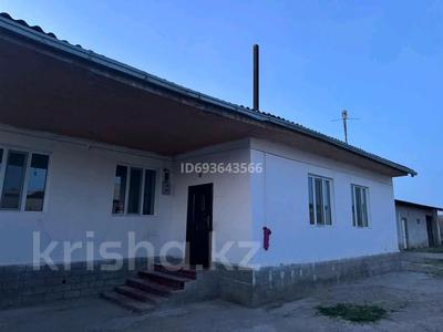 Отдельный дом • 4 комнаты • 10 м² • 10 сот., Естемысулы 136 за 25 млн 〒 в Сарыагаш