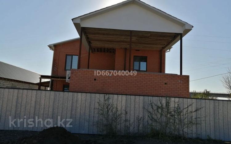 Жеке үй · 5 бөлме · 250 м² · 16 сот., мкр Мунайшы, бағасы: 1 млн 〒 в Атырау — фото 2