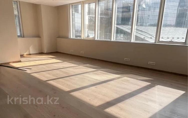 Офисы, магазины и бутики, образование, кабинеты и рабочие места · 374 м² за 3.9 млн 〒 в Алматы, Бостандыкский р-н — фото 2