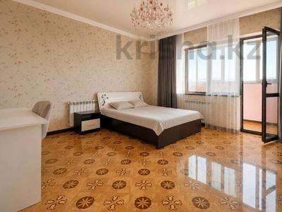 2-комнатная квартира · 80 м² · 8/17 этаж, Жарокова 137 за 350 000 ₸ в Алматы
