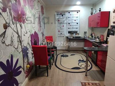 Отдельный дом · 3 комнаты · 75 м² · 1 сот., мкр Карасу, Дулат Бабатайулы за 40 млн ₸ в Алматы, Алатауский р-н
