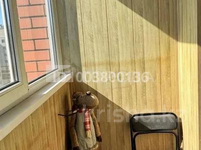 2-комнатная квартира · 41 м² · 10/10 этаж, Лазурная 58 за 42 млн 〒 в Барнауле