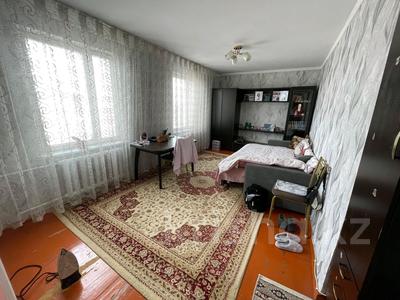 3-бөлмелі пәтер · 56 м² · 5/5 қабат, Самал, бағасы: 16 млн ₸ в Талдыкоргане, мкр Самал