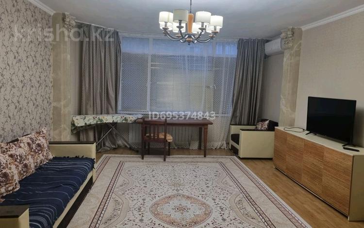 2-бөлмелі пәтер · 75 м² · 1/6 қабат, Сатпаева 50б, бағасы: 240 000 ₸ в Атырау — фото 2