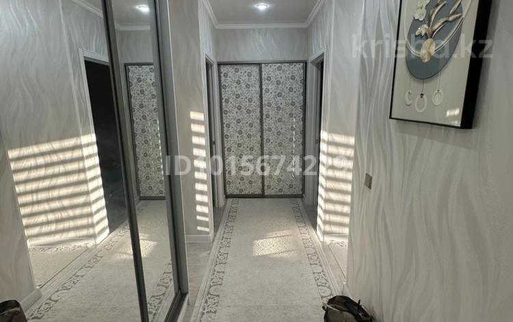 3-комнатная квартира · 73 м² · 3/5 этаж, 12-й мкр 56 — Рядом ТРК Актау, две школы, две садик за 26 млн ₸ — фото 2