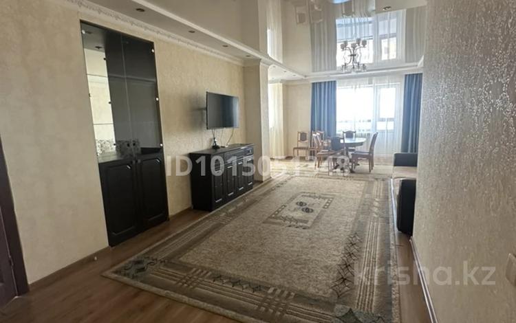 3-комнатная квартира · 112 м² · 14/15 этаж, Иманбаевой 7Б за 340 000 ₸ в Астане, р-н Байконур — фото 3