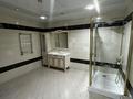4-бөлмелі пәтер · 163 м² · 5/5 қабат, Ихсанова 54, бағасы: 65 млн ₸ в Уральске, мкр Школьник — фото 31