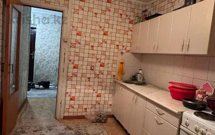 1-комнатная квартира · 40 м² · 3/9 этаж, Бориса Александрова 8/1 за 18 млн ₸ в Усть-Каменогорске — фото 2