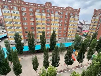3-комнатная квартира · 97.5 м² · 6/8 этаж, мкр. Алтын орда, Молдагуловой 50Ак2 за 38.5 млн 〒 в Актобе