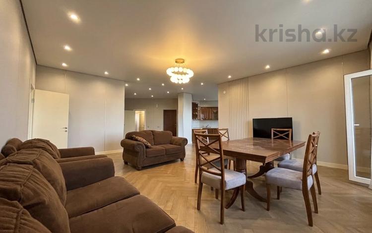 4-комнатная квартира · 160 м² · 7/10 этаж, Аль-Фараби 110 е за 900 000 ₸ в Алматы, Медеуский р-н — фото 2