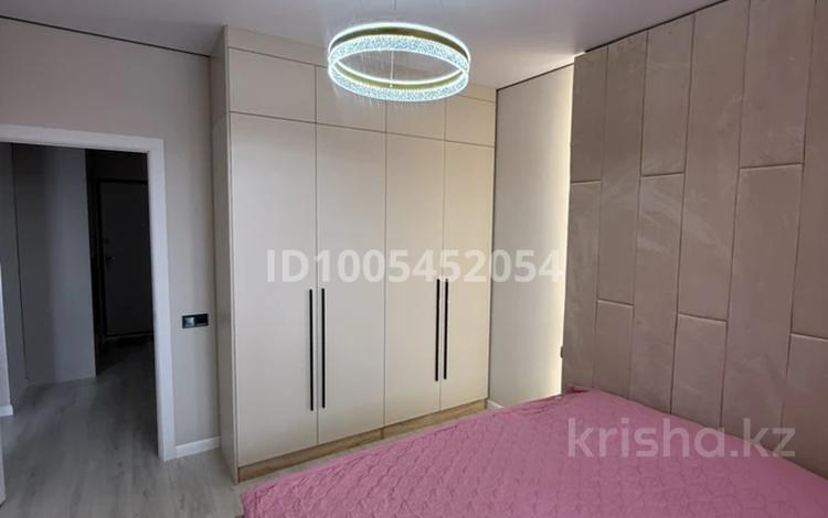 2-комнатная квартира · 50 м² · 9/13 этаж, Азильхан Нуршаихов 6 за 270 000 ₸ в Астане, Нура р-н — фото 13