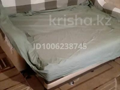 1-комнатная квартира · 33 м² · 2/4 этаж, мкр №5 за 180 000 ₸ в Алматы, Ауэзовский р-н