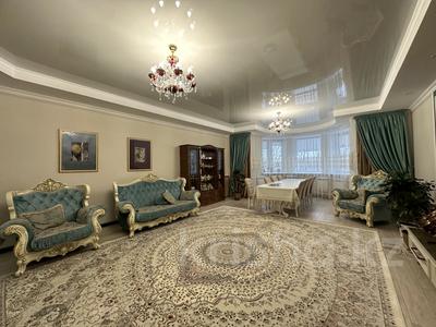 3-комнатная квартира, 240 м², 2/11 этаж, Академика Сатпаева 336 за 78 млн 〒 в Павлодаре