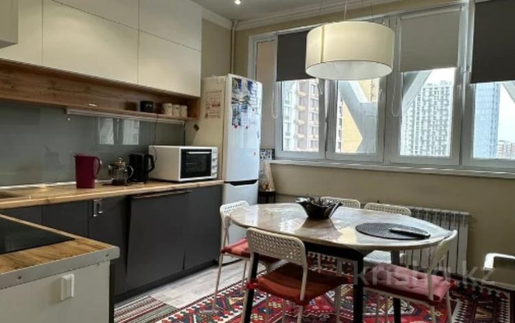 3-комнатная квартира · 81 м² · 7/8 этаж, Абая за 59 млн ₸ в Алматы, Бостандыкский р-н — фото 2