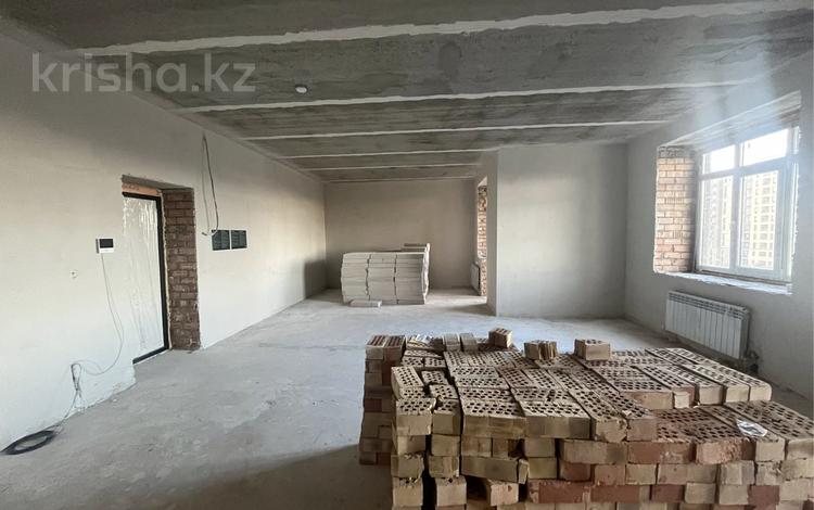 2-бөлмелі пәтер · 67 м² · 6/13 қабат, 29-шағынаудан, Карбышева 14/3, бағасы: 27 млн ₸ в Караганде, Казыбек би р-н — фото 2