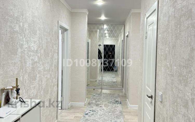 3-комнатная квартира · 80 м² · 3/9 этаж, мкр. Зачаганск пгт, Бірлік 23 за 33 млн ₸ в Уральске — фото 2