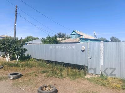 Отдельный дом · 4 комнаты · 87 м² · 10 сот., мкр Мясокомбинат, Шукурова 113 за 15 млн ₸ в Уральске