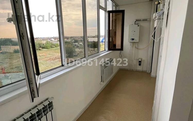 1-бөлмелі пәтер · 50 м² · 5/5 қабат, Кеменгер 41 — 10ый мкрн, рядом SunCity, бағасы: 137 000 ₸ в Уральске — фото 14