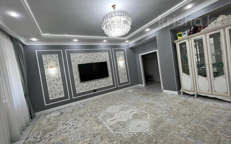 3-комнатная квартира · 114 м² · 1/10 этаж, 20-й мкр 29 за 39.7 млн ₸ в Актау — фото 2