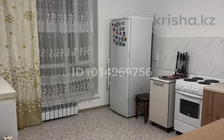 1-комнатная квартира · 43.1 м² · 1/5 этаж, Е 125 за 200 000 ₸ в Астане, Нура р-н — фото 2