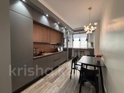 2-бөлмелі пәтер · 70 м² · 8/8 қабат, Абулхаир хана 70/1, бағасы: 39 млн ₸ в Атырау