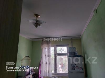 2-бөлмелі пәтер, 30 м², 3/5 қабат, 11-й микрорайон, 11-й микрорайон, бағасы: 16 млн 〒 в Шымкенте, Енбекшинский р-н