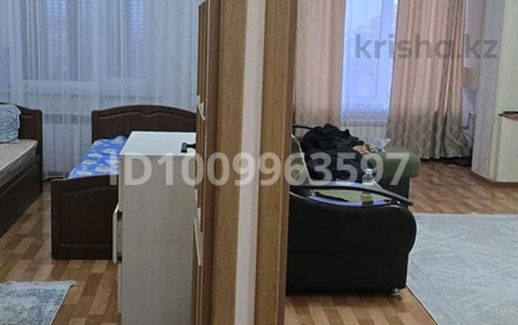 2-бөлмелі пәтер · 47 м² · 4/4 қабат, 2-й мкр 20, бағасы: 11 млн ₸ в Актау — фото 2