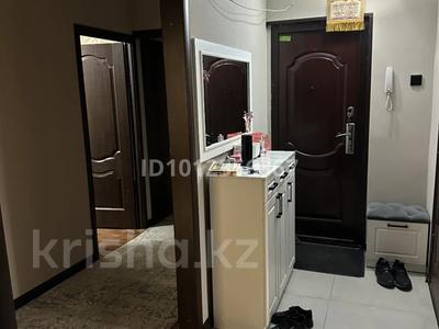 4-бөлмелі пәтер · 82.1 м² · 1/5 қабат, Водник 2 3, бағасы: 43 млн ₸ в Боралдае (Бурундай), мкр Водник-2