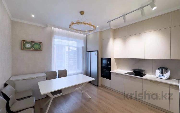 4-бөлмелі пәтер · 121 м² · 8/12 қабат, Чингиз Айтматов 40/2, бағасы: ~ 85 млн ₸ в Астане, Нура р-н — фото 2