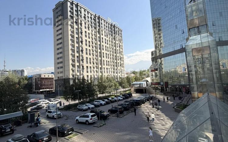 2-комнатная квартира · 87 м² · 2/33 этаж, Аль-фараби 9,блок5г за 700 000 ₸ в Алматы, Медеуский р-н — фото 10