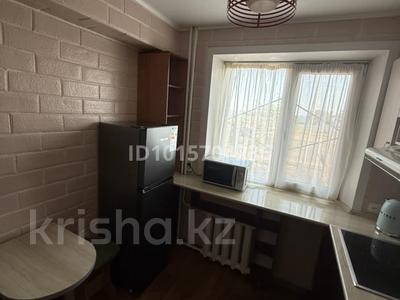 2-бөлмелі пәтер · 42 м² · 1/4 қабат, Желтоксан 8, бағасы: 180 000 ₸ в Балхаше