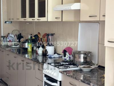 2-комнатная квартира · 74 м² · 3/5 этаж, Арай2 16 за 22 млн 〒 в Таразе