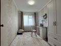 3-комнатная квартира · 64 м² · 5/5 этаж, мкр Омега, Захарова 27 за 18.5 млн ₸ в Уральске — фото 7