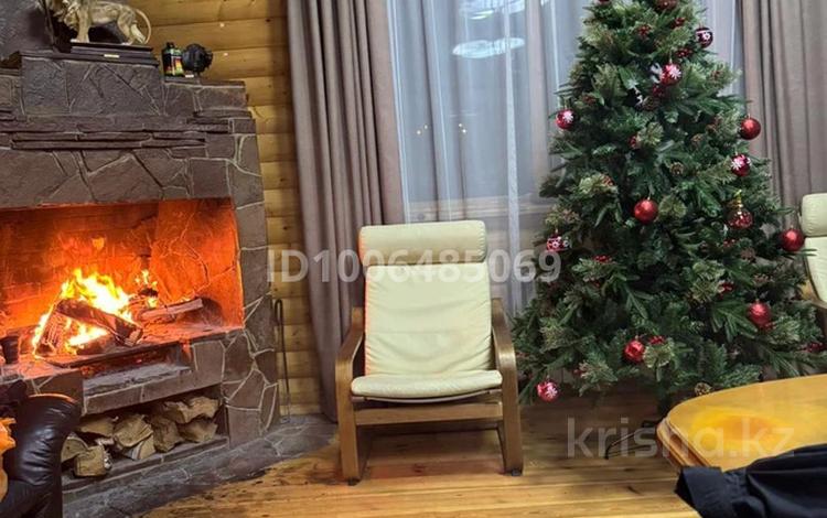 Жеке үй · 5 бөлме · 200 м², Бейбитшилик 11, бағасы: 150 000 ₸ в Бурабае — фото 2