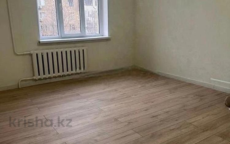 2-комнатная квартира · 50 м² · 2/5 этаж, мкр Аксай-4 за 34.5 млн ₸ в Алматы, Ауэзовский р-н — фото 2