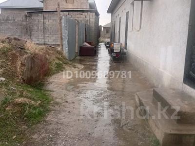 Отдельный дом · 10 комнат · 300 м² · 10 сот., Мергентобе 5 за 45 млн 〒 в Шымкенте, Каратауский р-н