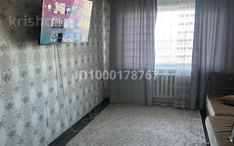 2-комнатная квартира · 54 м² · 1/5 этаж, Ломоносова 24 — Народный Глинки за 10 000 〒 в Семее — фото 2