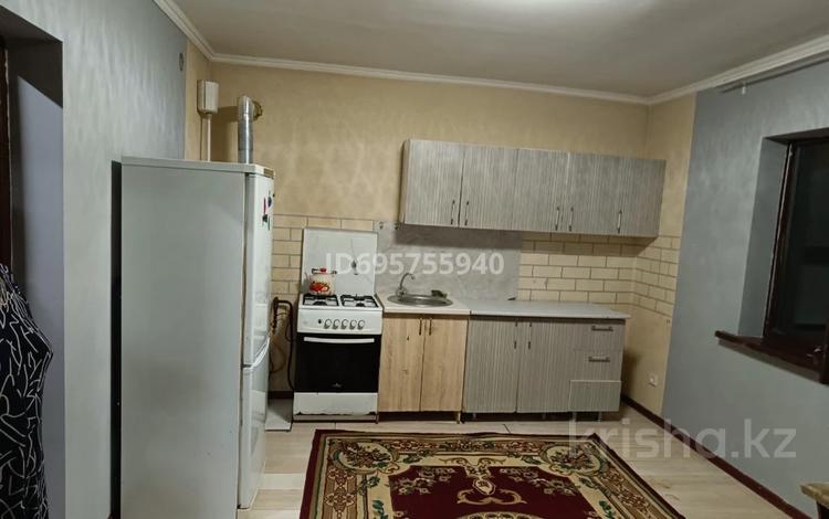 2-комнатный дом помесячно, 40 м², Талас 38