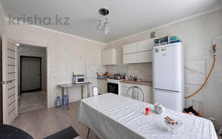 1-бөлмелі пәтер · 42.9 м² · 8/9 қабат, Г. Каирбекова 358/2, бағасы: 23.7 млн ₸ в Костанае — фото 2