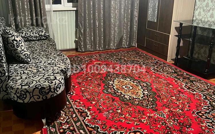 1-бөлмелі пәтер · 42 м² · 8/9 қабат, мкр Аксай-2, Аксай 2 — Момышулы Жубанова рядом с Мечетью Аксай, бағасы: 180 000 ₸ в Алматы, Ауэзовский р-н — фото 2