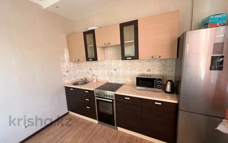 1-бөлмелі пәтер · 40 м² · 13/14 қабат, Сарайшык 7/1, бағасы: 9 500 ₸ в Астане, Есильский р-н — фото 2