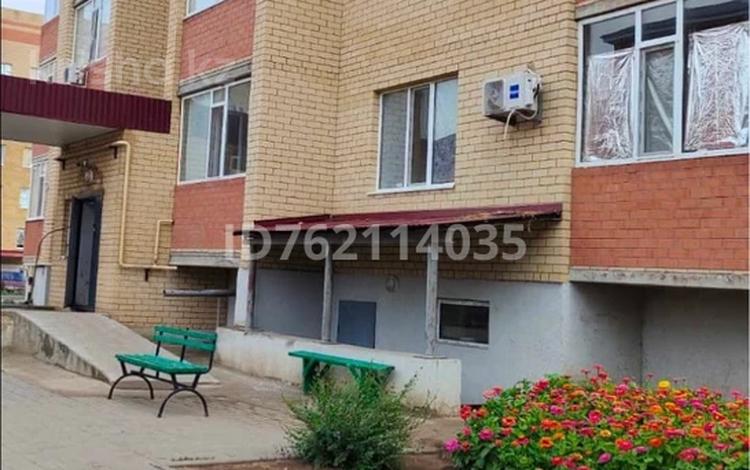 2-бөлмелі пәтер · 59 м² · 3/5 қабат, Горпитомник 31 — Конаев 8 мектептің жанында, бағасы: 18 млн ₸ в Актобе, мкр. Курмыш — фото 15