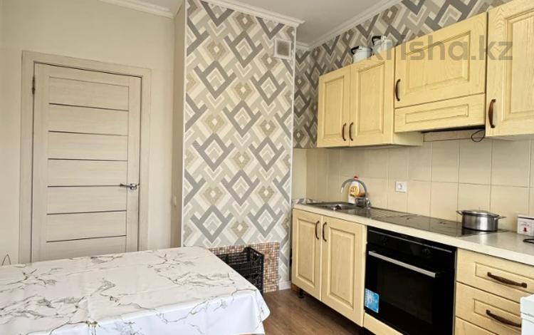 2-комнатная квартира · 57.5 м² · 5/9 этаж, Жубан Молдагалиев 2 за 29 млн ₸ в Астане — фото 8