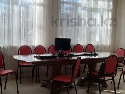 Отдельный дом · 6 комнат · 380 м² · 12 сот., Токпанова за 200 млн ₸ в Астане, Сарайшык р-н