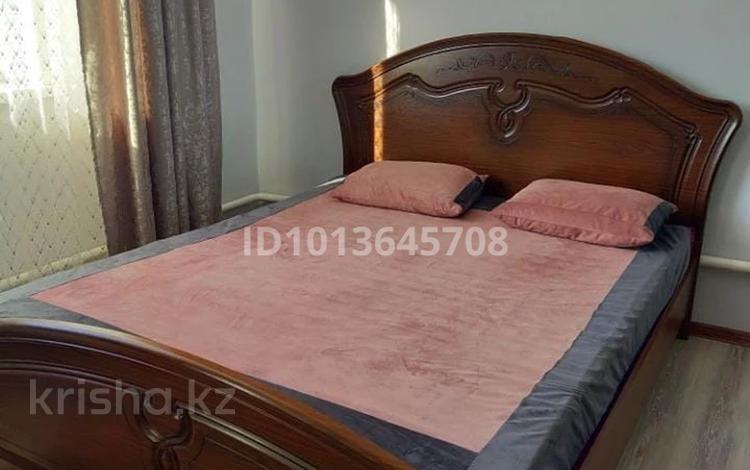 2-комнатная квартира · 50 м² · 1/5 этаж, мкр 8 293 за 150 000 ₸ в Актобе — фото 2