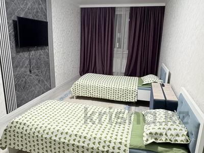 1-бөлмелі пәтер · 53 м² · 9/9 қабат, Шұғыла ш/а., Райымбек 590/13 — Жуалы, бағасы: 16 000 ₸ в Алматы, Наурызбайский р-н