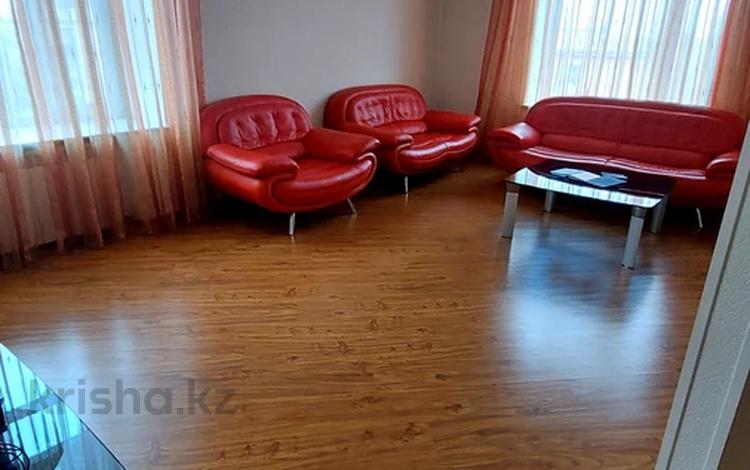 3-комнатная квартира, 78 м², 5/5 этаж, торайгырова 77 за 22 млн 〒 в Павлодаре — фото 3