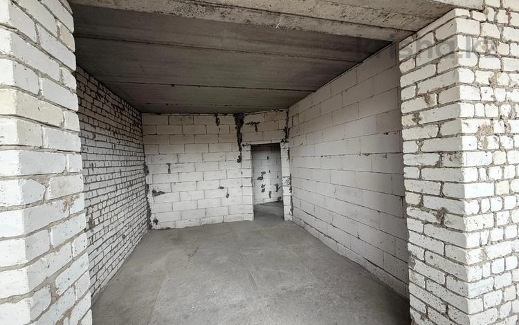 1-комнатная квартира · 44 м² · 3/4 этаж, мкр Жулдыз, Маметова за 13 млн 〒 в Уральске — фото 2