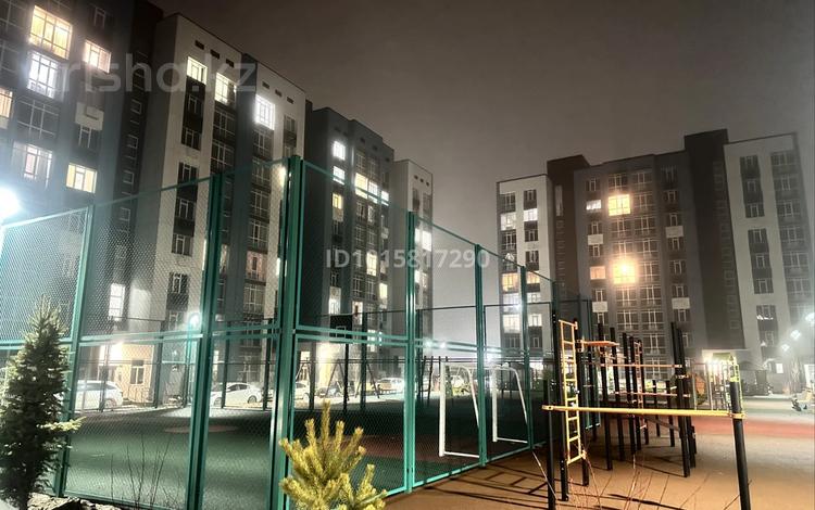 1-комнатная квартира · 42.7 м² · 7/9 этаж, мкр Кокжиек, Жолымбет 42/5 за 160 000 ₸ в Алматы, Жетысуский р-н — фото 2